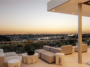 1119 Dolphin, Corona Del Mar (newport Beach) CA 92625