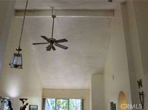 25613 Pine Creek, Wilmington (los Angeles) CA 90744