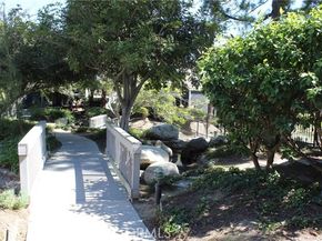 25613 Pine Creek, Wilmington (los Angeles) CA 90744