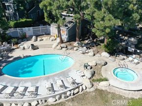 25613 Pine Creek, Wilmington (los Angeles) CA 90744