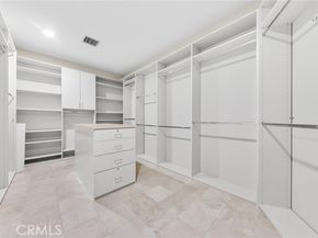 21 Elliot, Laguna Hills CA 92679