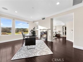 21 Elliot, Laguna Hills CA 92679