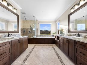 21 Elliot, Laguna Hills CA 92679