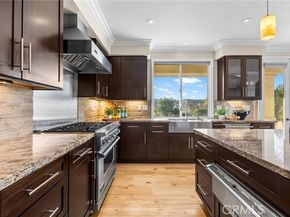 21 Elliot, Laguna Hills CA 92679