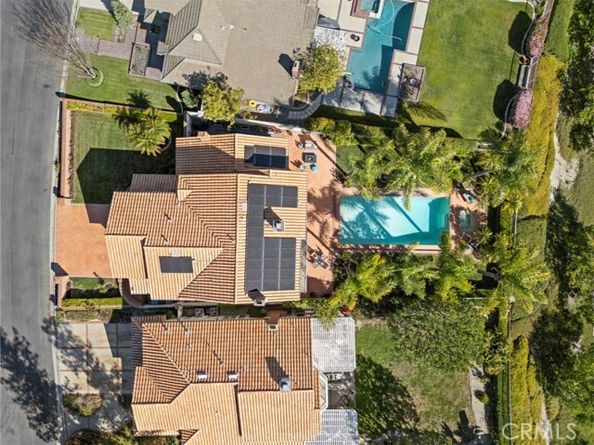 12 Alicante, Laguna Hills CA 92679