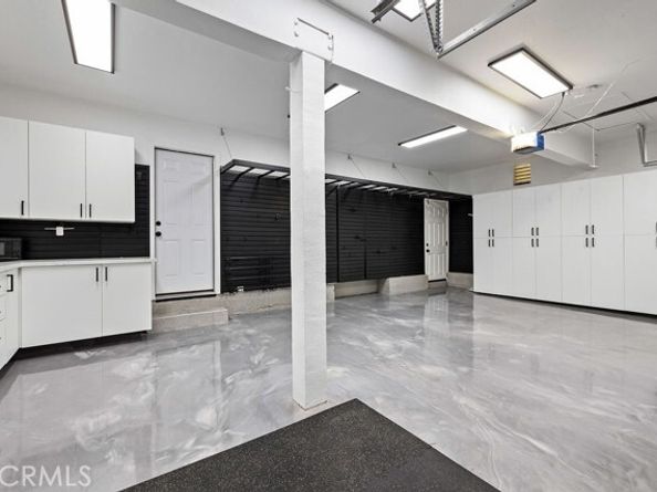 17 Blanco, Lake Forest (el Toro) CA 92610