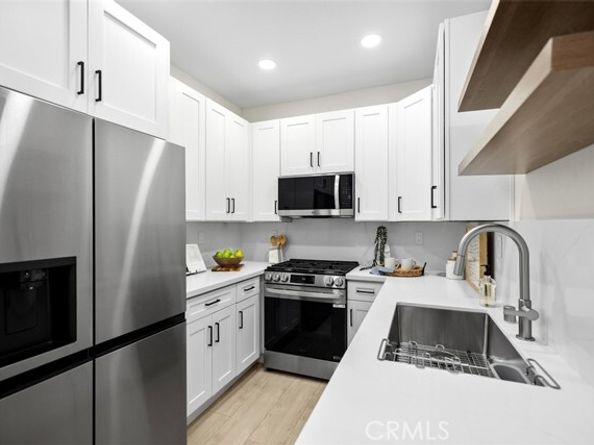 17191 Corbina 110, Huntington Beach CA 92649