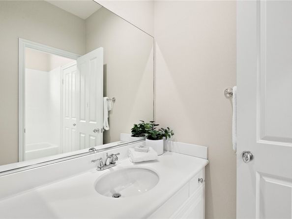 16 Wyndham Street, Ladera Ranch CA 92694