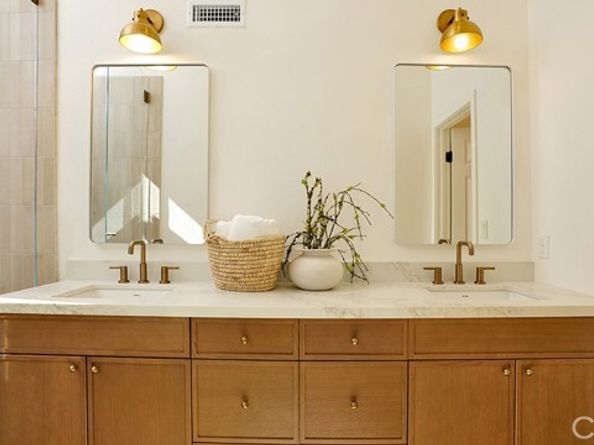 11 Jameson, Lake Forest (el Toro) CA 92610