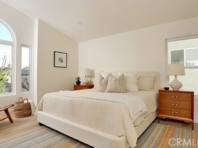 11 Jameson, Lake Forest (el Toro) CA 92610