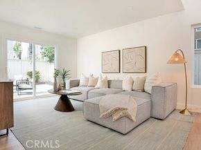 11 Jameson, Lake Forest (el Toro) CA 92610