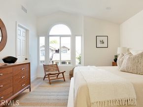 11 Jameson, Lake Forest (el Toro) CA 92610