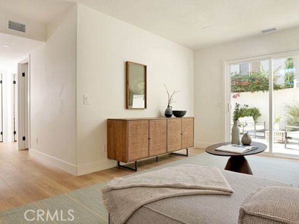 11 Jameson, Lake Forest (el Toro) CA 92610