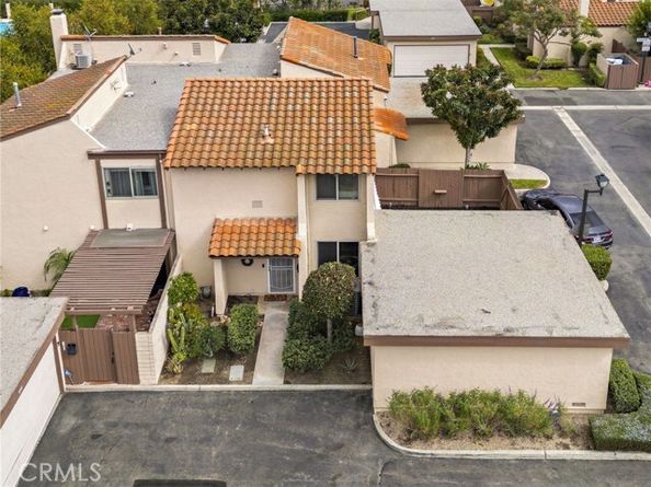 230 S Plaza De Domingos, Anaheim CA 92807