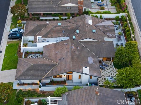 35 Beachcomber Drive, Corona Del Mar (newport Beach) CA 92625