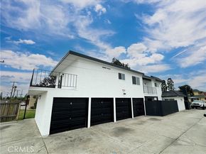 17412 Dairyview Circle, Huntington Beach CA 92647