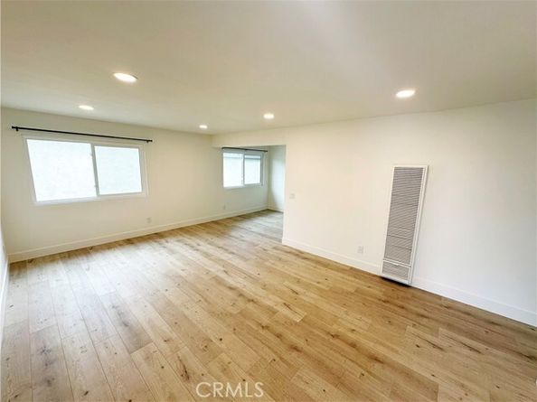 17412 Dairyview Circle, Huntington Beach CA 92647