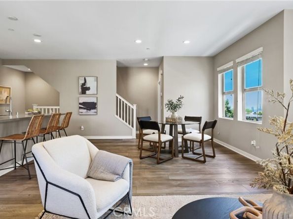 109 Alder Ridge, Lake Forest (el Toro) CA 92610