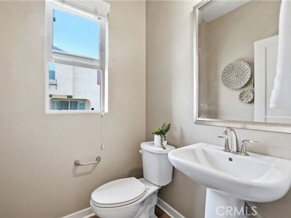 109 Alder Ridge, Lake Forest (el Toro) CA 92610