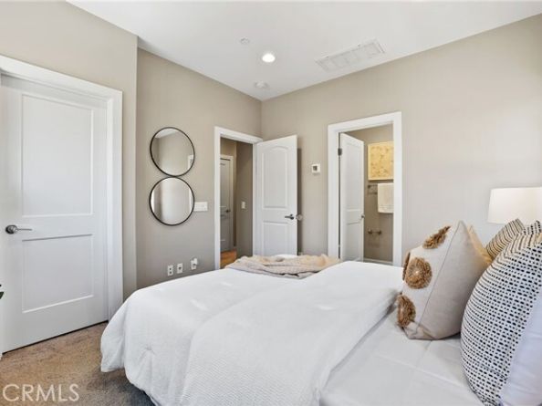 109 Alder Ridge, Lake Forest (el Toro) CA 92610