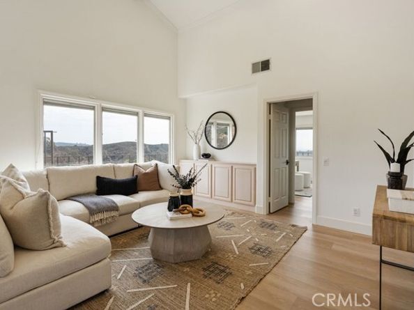 10181 Overhill Drive, Tustin CA 92705