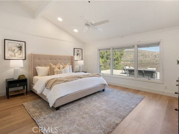 10181 Overhill Drive, Tustin CA 92705