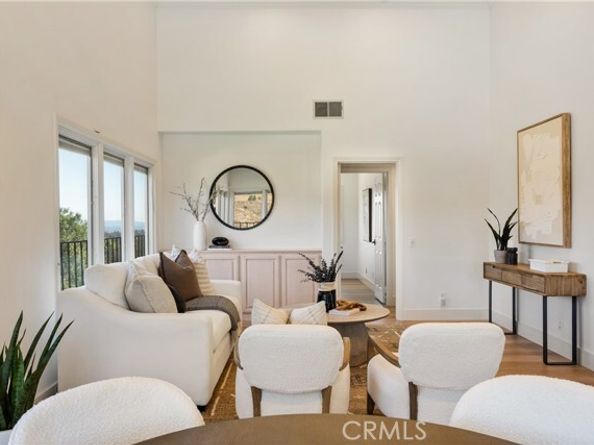 10181 Overhill Drive, Tustin CA 92705