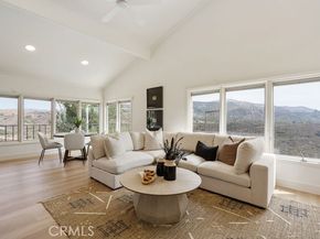 10181 Overhill Drive, Tustin CA 92705
