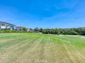 10 Shoal Creek, Laguna Hills CA 92679
