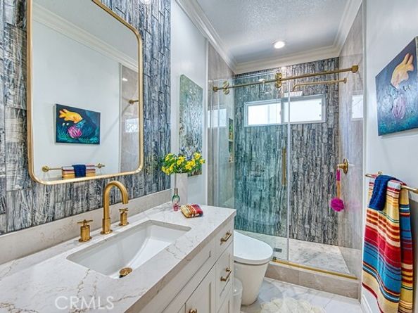 10 Shoal Creek, Laguna Hills CA 92679