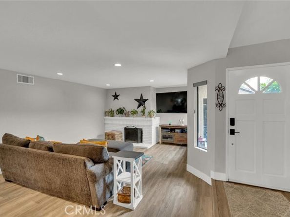 21472 Firwood, Lake Forest (el Toro) CA 92630