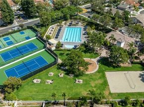 28855 Woodspring Circle, Lake Forest (el Toro) CA 92679