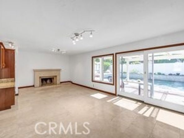 25152 Mammoth Circle, Lake Forest (el Toro) CA 92630