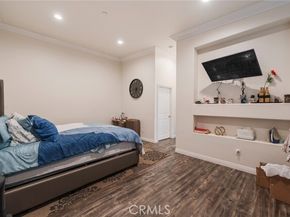 2461 Santa Ana, Los Angeles CA 90059