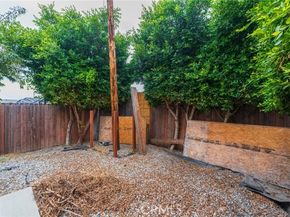 2461 Santa Ana, Los Angeles CA 90059