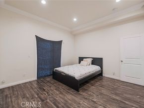 2461 Santa Ana, Los Angeles CA 90059