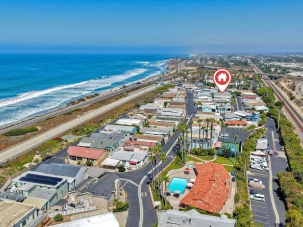 6503 Friendly Place, Carlsbad CA 92011