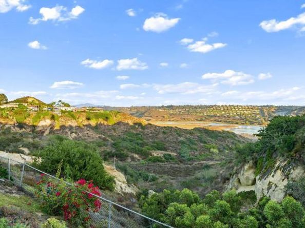 2311 Lagoon View Drive, Cardiff By The Sea (encinitas) CA 92007