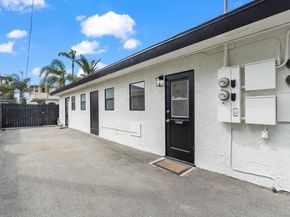 152 Redwood Avenue, Carlsbad CA 92008