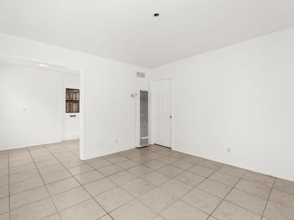 152 Redwood Avenue, Carlsbad CA 92008