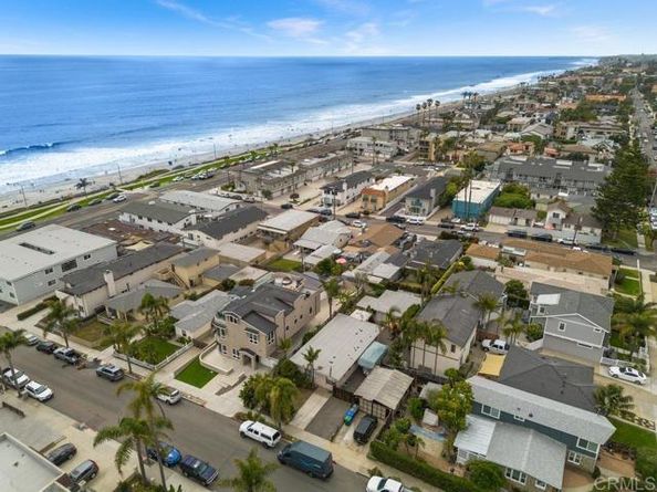 152 Redwood Avenue, Carlsbad CA 92008