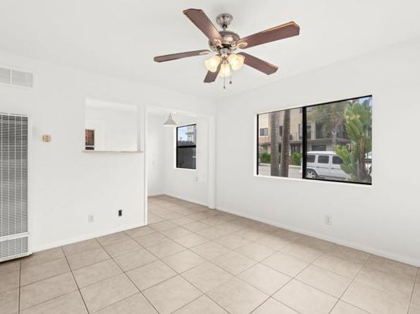 152 Redwood Avenue, Carlsbad CA 92008
