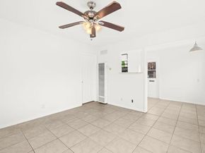 152 Redwood Avenue, Carlsbad CA 92008