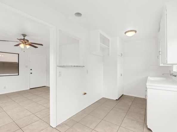 152 Redwood Avenue, Carlsbad CA 92008