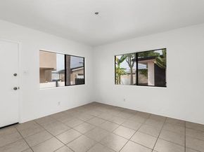 152 Redwood Avenue, Carlsbad CA 92008