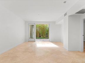 5410 La Jolla Boulevard A102, La Jolla (san Diego) CA 92037