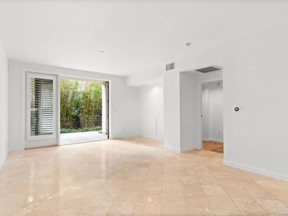 5410 La Jolla Boulevard A102, La Jolla (san Diego) CA 92037