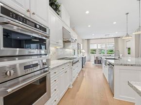 5468 Reef Circle, Carlsbad CA 92008