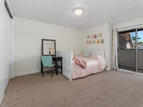 4051 Fanuel 8, San Diego CA 92109