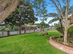 8068 El Manor, Westchester (los Angeles) CA 90045